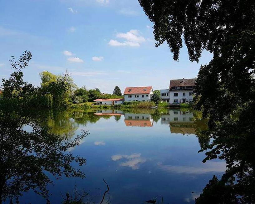 Ferienwohnung Karlsruhe Luaran gambar